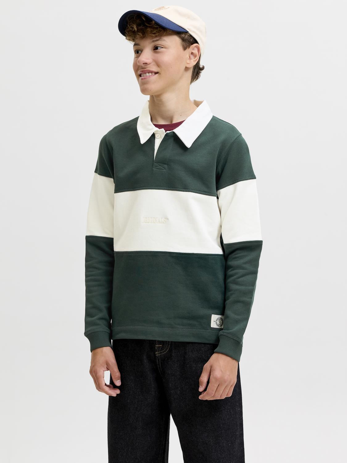 model_shot-front